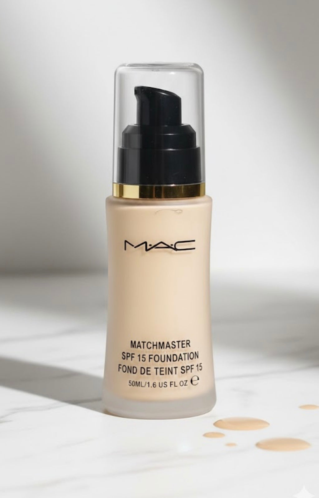 MAC Matchmaster SPF 15 Foundation - Long-Wear, Natural Finish, Smart-Shade Liquid Makeup